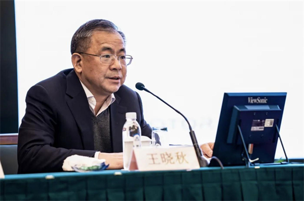 上汽转型进击：自主握指为拳，合资以变应变