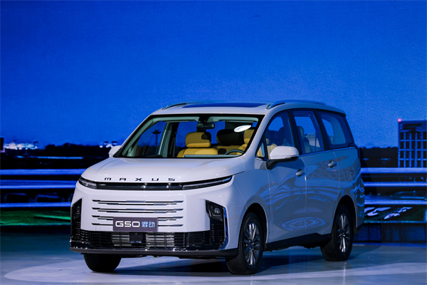 大空间、更省钱、长续航，“国民家用MPV”上汽大通G50混动MPV开启预售，满足家庭用车、旅游出行等全需求！